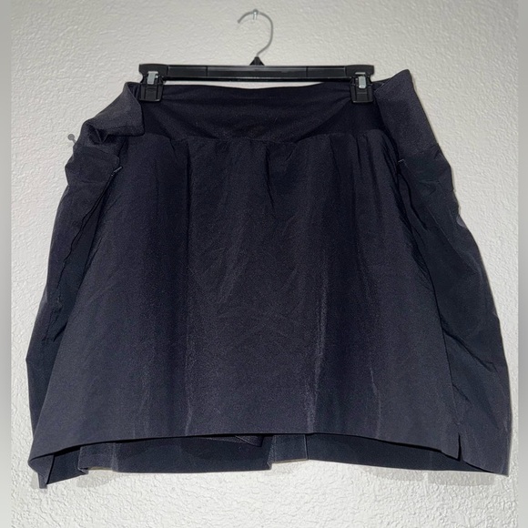 ATHLETA | SoHo Skort in Black size 22 - Picture 4 of 5